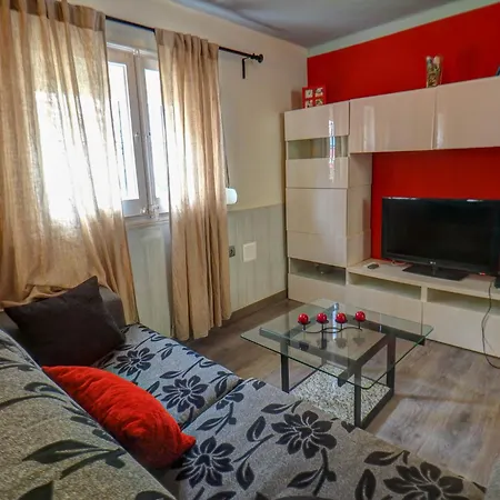 Rubi By Hello Homes Sitges